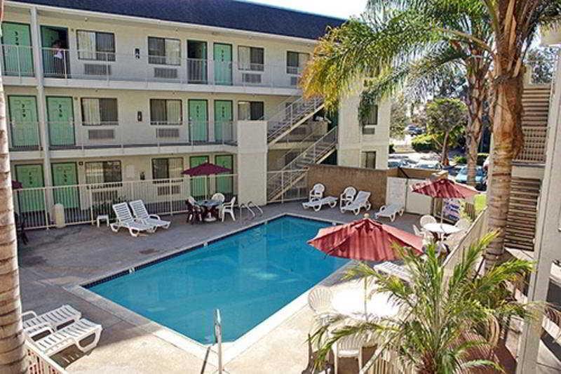Motel 6-Buena Park, CA - Knotts Berry Farm - Disneyland Exterior foto