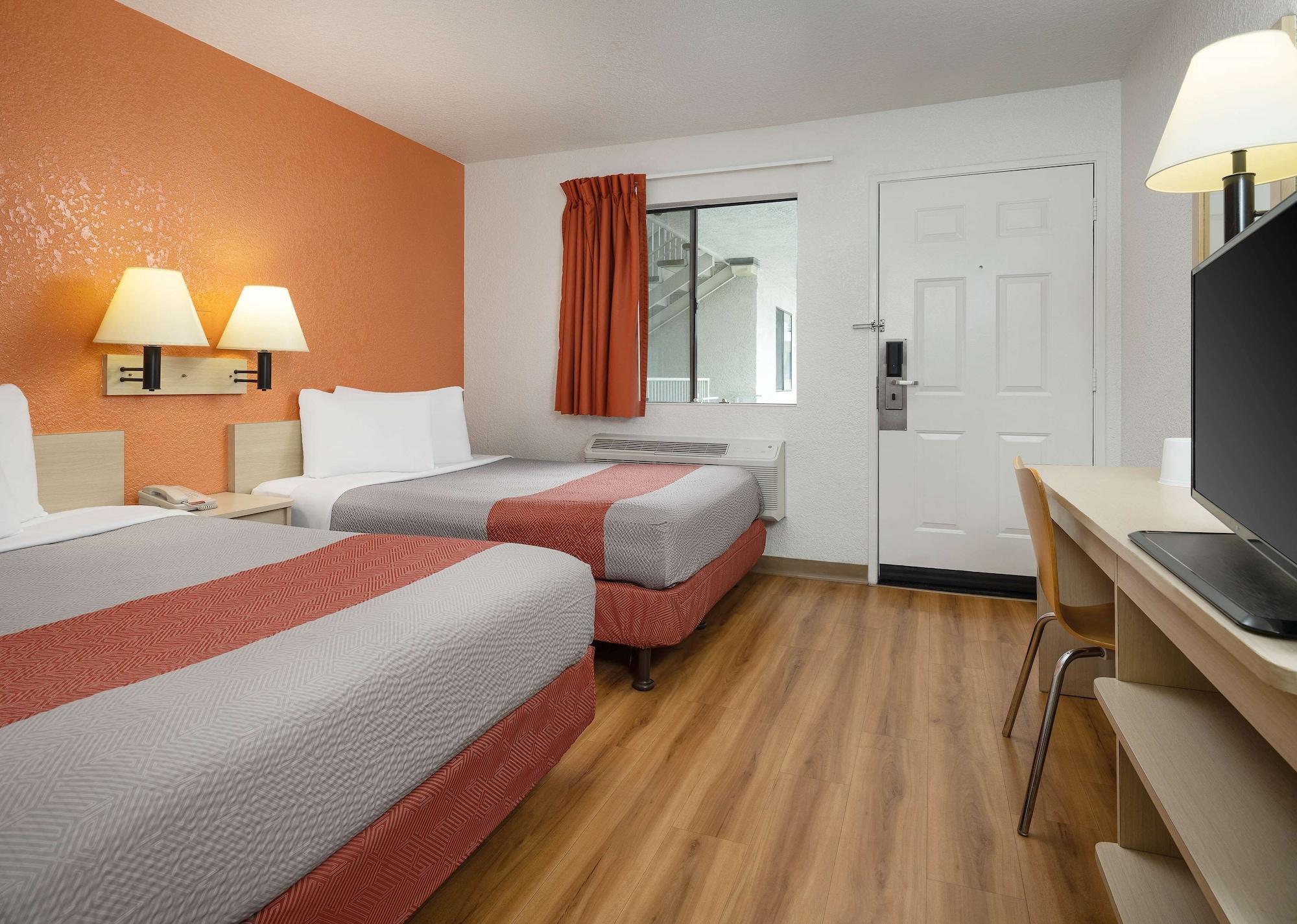 Motel 6-Buena Park, CA - Knotts Berry Farm - Disneyland Exterior foto