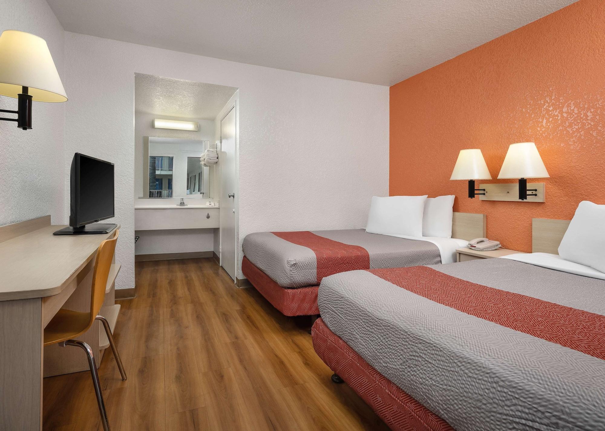 Motel 6-Buena Park, CA - Knotts Berry Farm - Disneyland Exterior foto