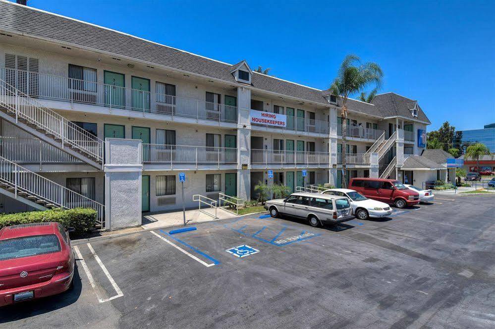 Motel 6-Buena Park, CA - Knotts Berry Farm - Disneyland Exterior foto