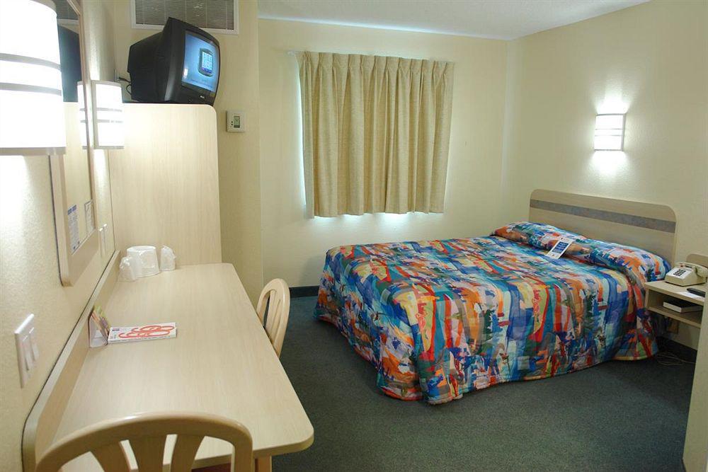 Motel 6-Buena Park, CA - Knotts Berry Farm - Disneyland Exterior foto